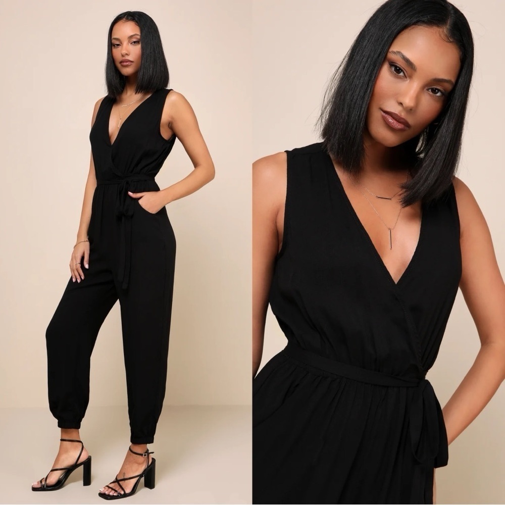 NWT Lulus Take On the Day Black Sleeveless Surplice Jumpsuit Size Medium